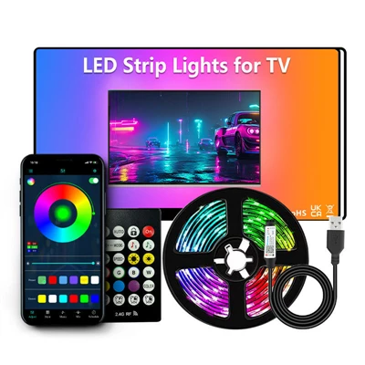 Şerit LED Işıkların Arkasındaki TV Arka Işığı